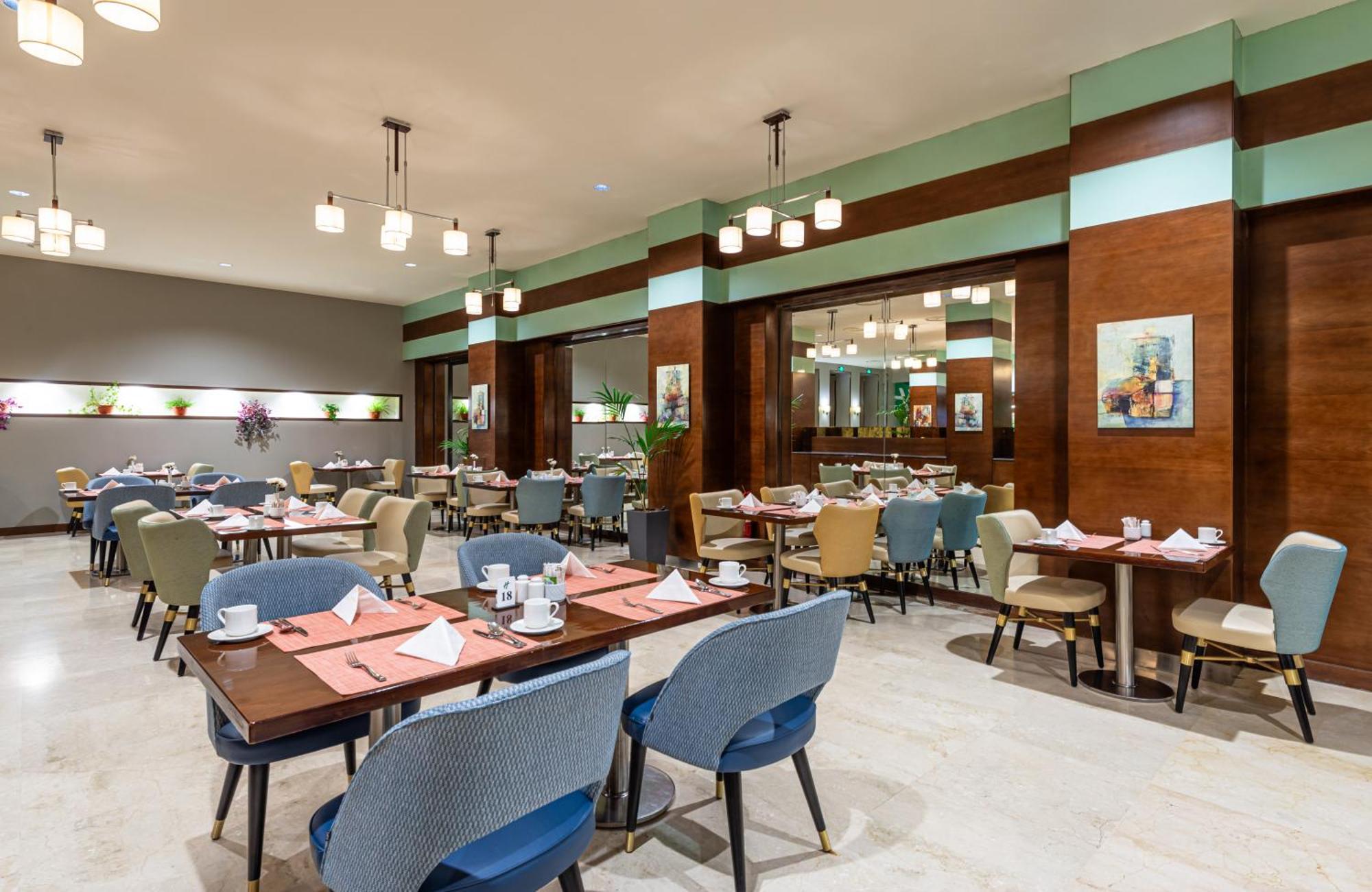 Holiday Inn Riyadh Al Qasr By Ihg Exterior foto
