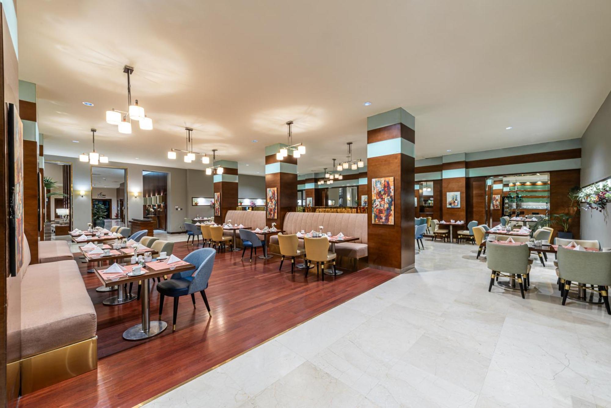 Holiday Inn Riyadh Al Qasr By Ihg Exterior foto