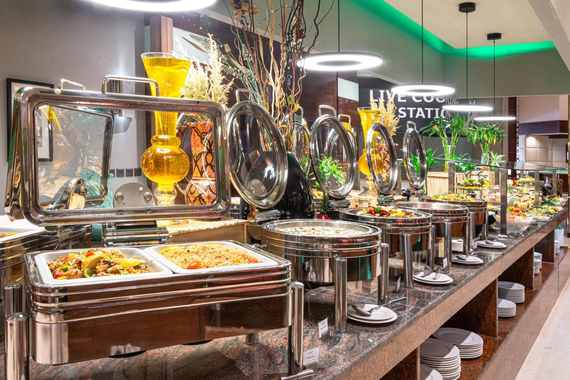 Holiday Inn Riyadh Al Qasr By Ihg Exterior foto